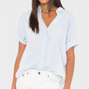 Xirena Light Blue Women's Relaxed Button-Down Shirt - Channing